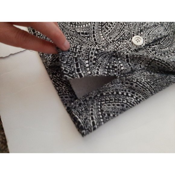 Weekends By Chico's Blue Top with pockets High Collar Size 2 Casual Classic - Picture 12 of 12